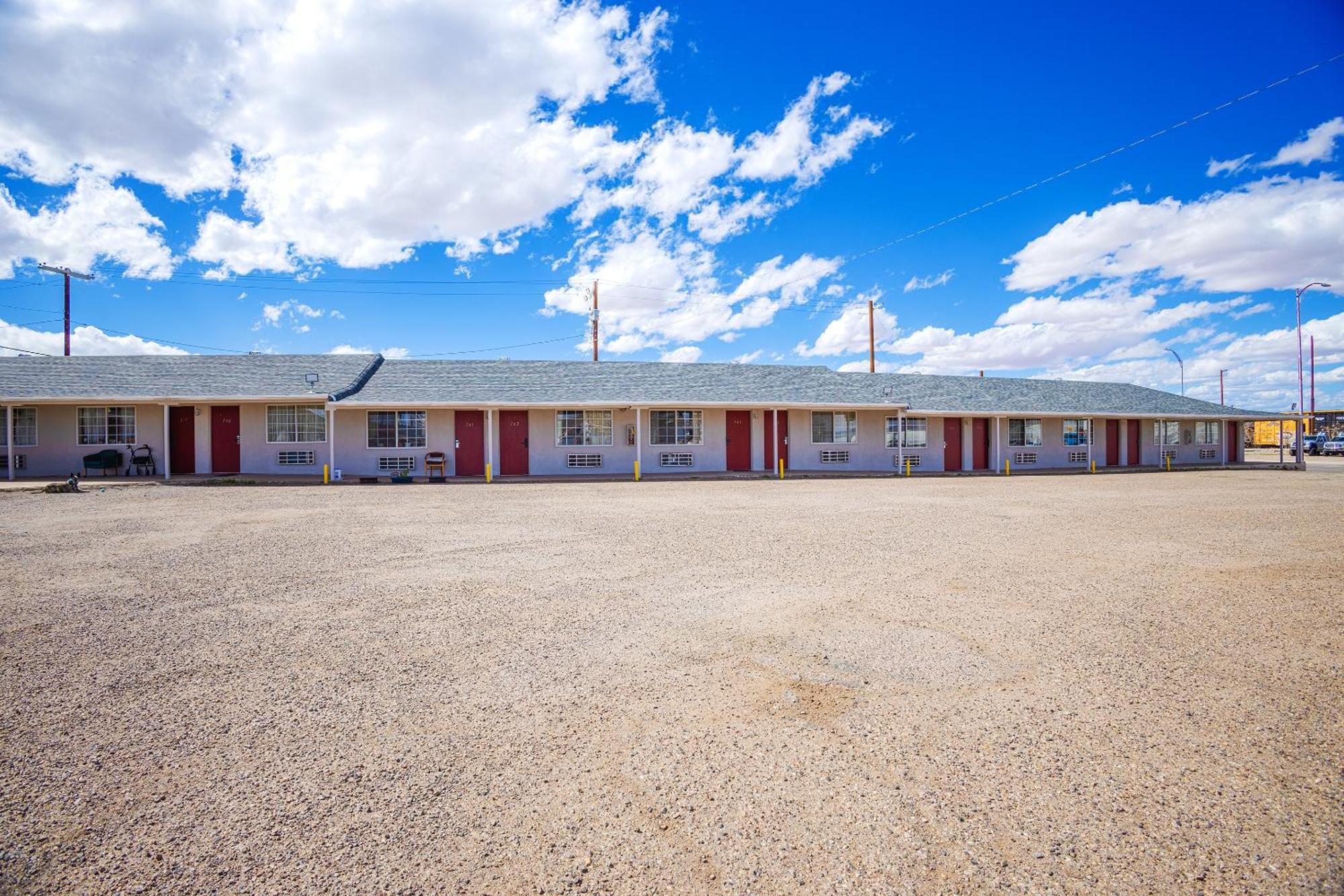 Holiday Motel, Lordsburg By Oyo Eksteriør billede