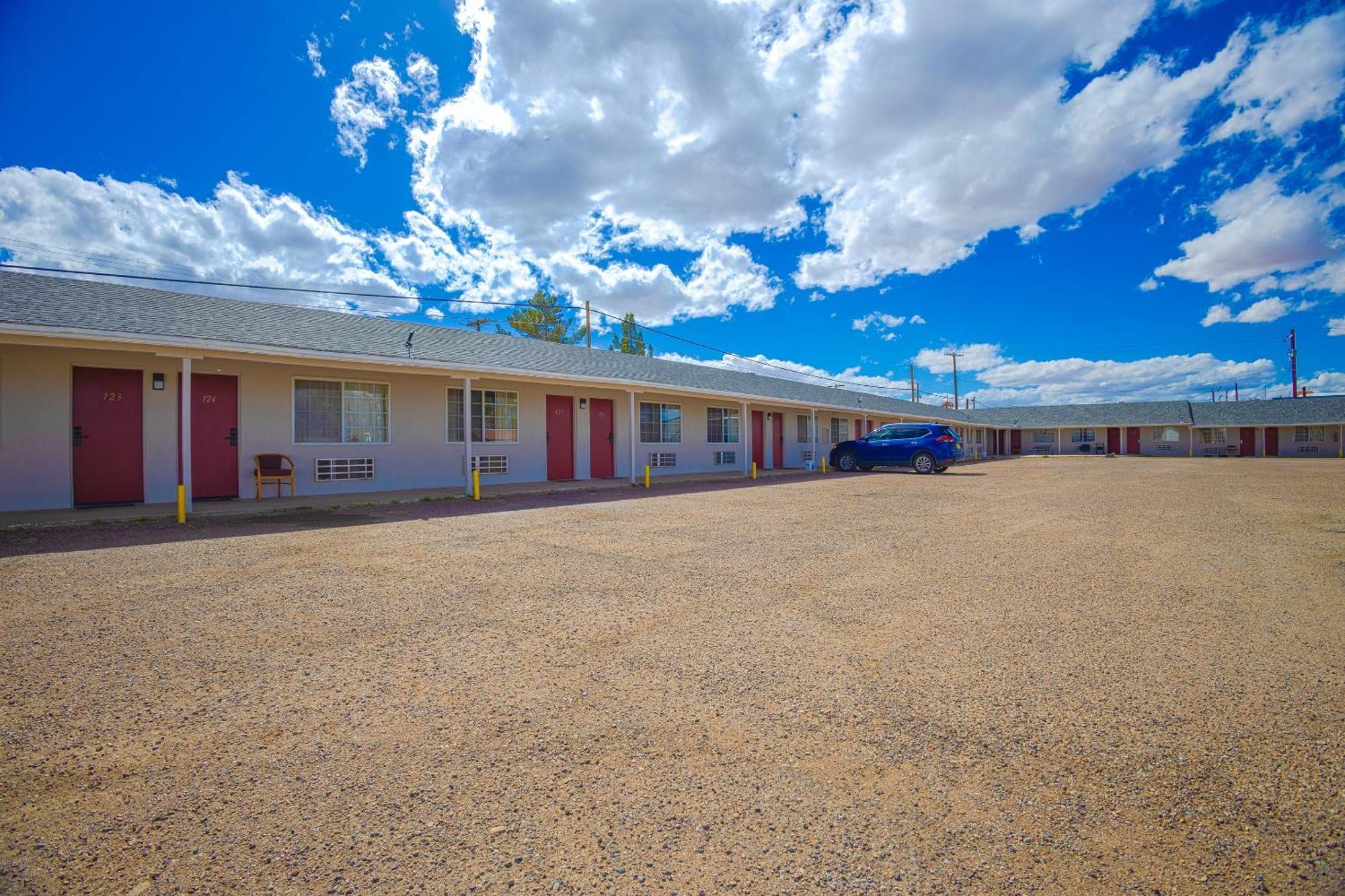 Holiday Motel, Lordsburg By Oyo Eksteriør billede