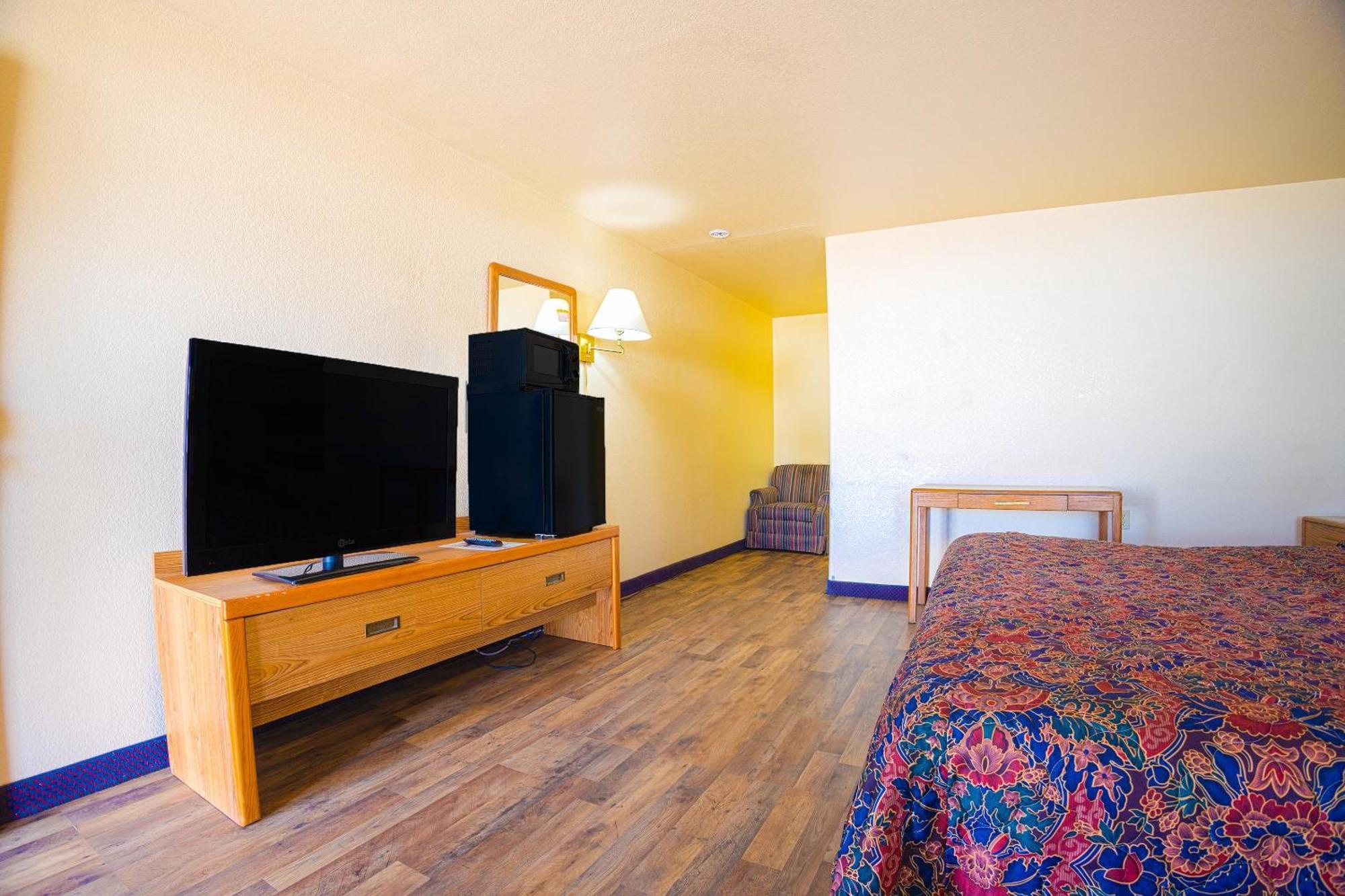 Holiday Motel, Lordsburg By Oyo Eksteriør billede